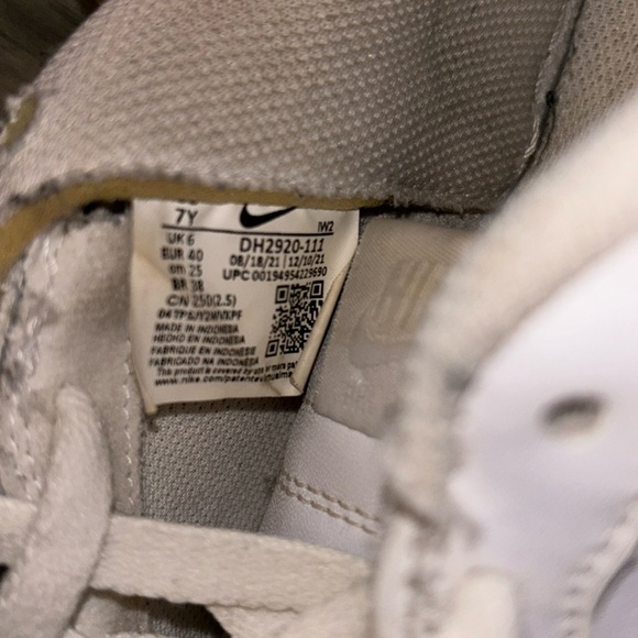 Air Force One - Picture 5 of 6